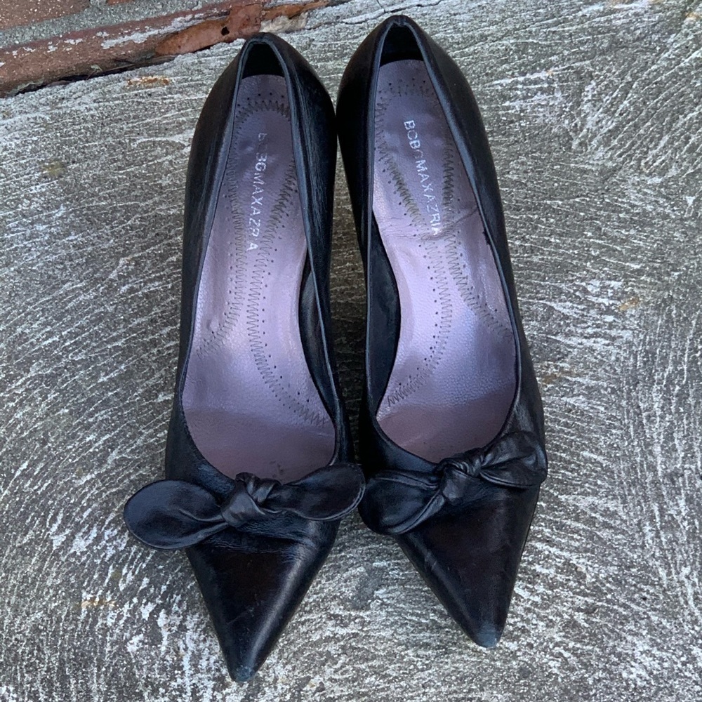 BCBG Maxazra Bow Shoe